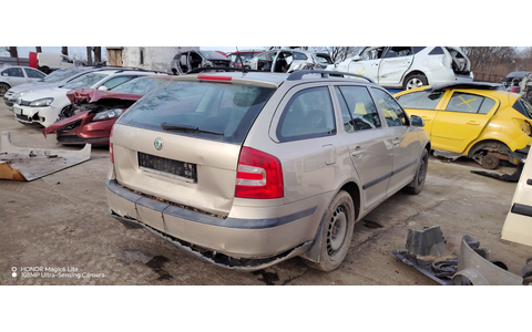 Skoda Octavia 2 (2004 - 2008) - imagine 3