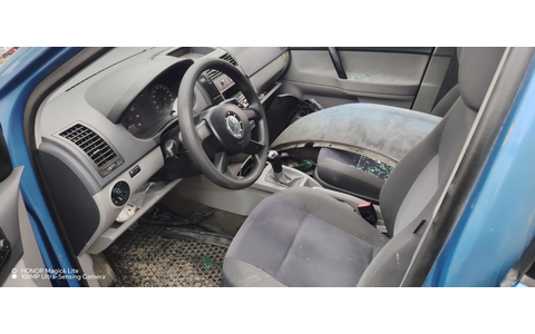 Volkswagen Polo 4 (9N) (facelift) (2005 - 2009) - imagine 5