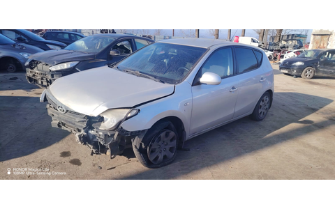 Hyundai i30 FD (2007 - 2010) - imagine 2