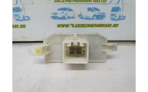 Rezistenta trepte Ford Focus 3 (facelift) (2014 - 2020) - imagine 2