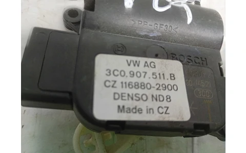 Motoras clapeta mixaj aer 3c0907511b Volkswagen Golf 6 (2008 - 2015) - imagine 3