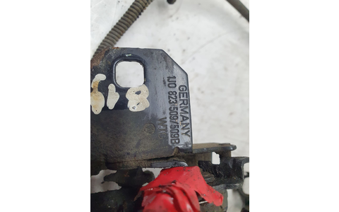 Broasca capota 1j0823509 Volkswagen Golf 4 (1997 - 2006) - imagine 3
