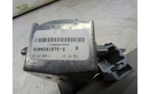 Oglinda retrovizoare interioara 8200581875 Renault Laguna 3 (2007 - 2011) - imagine 3