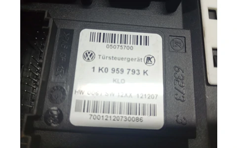 Motoras geam stanga fata 1k0959793k Volkswagen Golf 5 (2003 - 2009) - imagine 3