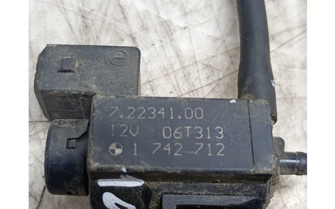 Electrovalva vacuum 72234100 BMW Seria 5 E60/E61 (2003 - 2007) - imagine 3