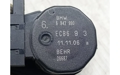 Motoras clapeta mixaj aer 6942990 BMW Seria 5 E60/E61 (2003 - 2007) - imagine 3