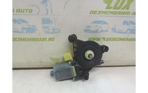 Motoras geam stanga fata 0130822717 Skoda Octavia 3 (facelift) (2017 - 2020) - imagine 2
