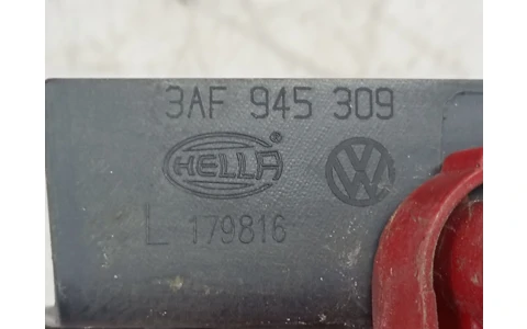 Stop stanga 3af945309 Volkswagen Passat B7 (2010 - 2015) - imagine 3