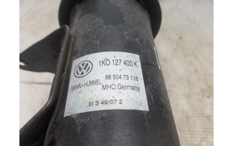 Carcasa filtru combustibil 1k0127400k Volkswagen Golf 5 (2003 - 2009) - imagine 3