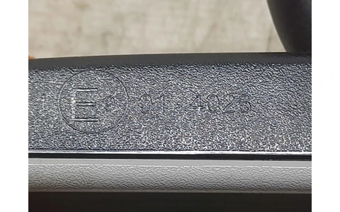Oglinda retrovizoare interioara E9014026 Volkswagen Golf 5 (2003 - 2009) - imagine 3