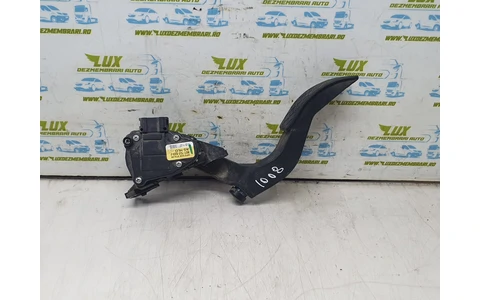 Pedala acceleratie 8e1723523j Audi A4 B7 (2004 - 2008) - imagine 2