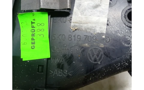 Grila ventilatie bord 5k0819709d Volkswagen Golf 6 (2008 - 2015) - imagine 3