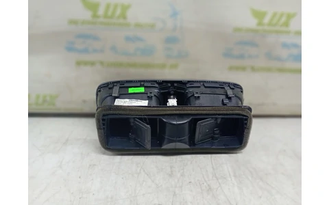 Grila ventilatie bord 5k0815735d Volkswagen Golf 6 (2008 - 2015) - imagine 2