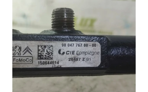 Rampa injectoare 9804776780 Ford Focus 3 (facelift) (2014 - 2020) - imagine 4