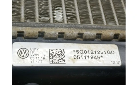 Radiator apa 5Q0121251gd Skoda Octavia 3 (facelift) (2017 - 2020) - imagine 2