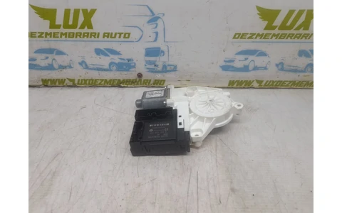 Motoras geam stanga fata 1k3837401N Volkswagen Golf 5 (2003 - 2009) - imagine 2