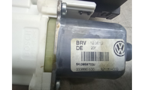 Motoras geam dreapta fata 0130822325 Volkswagen Golf 6 (2008 - 2015) - imagine 2