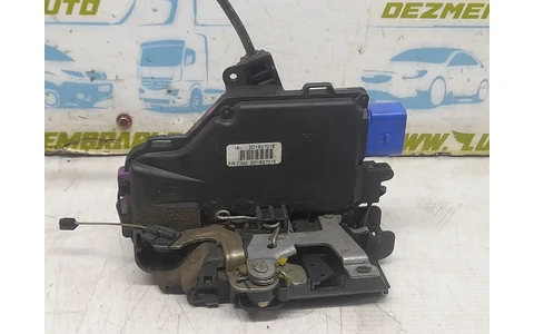 Broasca dreapta fata 3d1837016 Volkswagen Golf 5 (2003 - 2009) - imagine 2