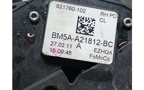 Broasca dreapta fata bm5a-a21812bc Ford Focus 3 (2011 - 2015) - imagine 3