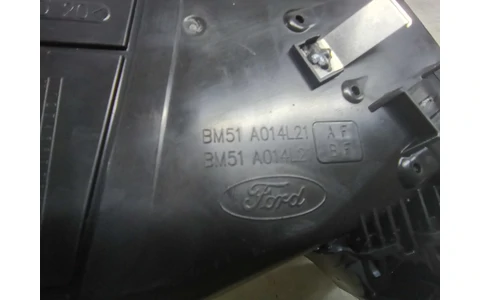 Grila ventilatie bord bm51a014L21 Ford Focus 3 (2011 - 2015) - imagine 4