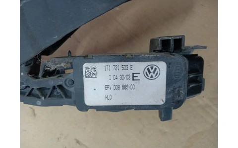 Pedala acceleratie 1t1721503e Volkswagen Touran 1 (facelift) (2006 - 2010) - imagine 3
