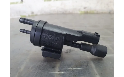 Electrovalva vacuum 0025401497 Mercedes Benz C-Class W204/S204 (2007 - 2012) - imagine 3