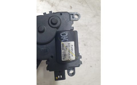 Motoras clapeta mixaj aer 8v51-19b634-aa Ford Fiesta 6 (facelift) (2013 - 2020) - imagine 3