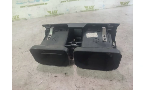Grila ventilatie bord A2048307254 Mercedes Benz C-Class W204/S204 (2007 - 2012) - imagine 3