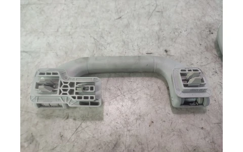 Maner plafon A2048100151 Mercedes Benz C-Class W204/S204 (2007 - 2012) - imagine 3