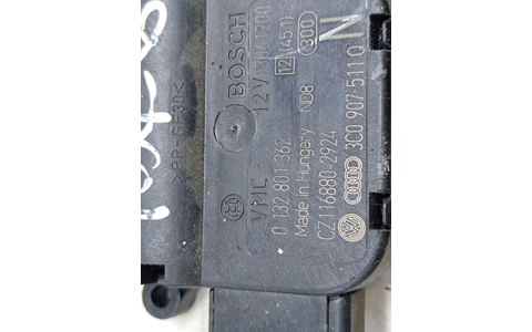 Motoras clapeta mixaj aer 0132801362 Volkswagen Golf 6 (2008 - 2015) - imagine 2