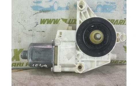 Motoras geam stanga fata A2048200142 Mercedes Benz C-Class W204/S204 (2007 - 2012) - imagine 3