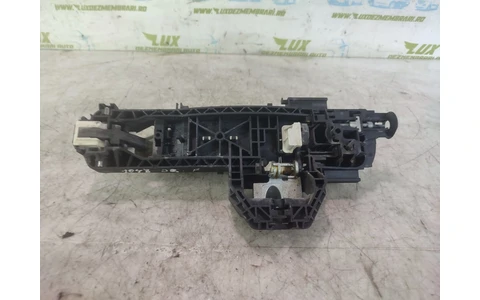 Maner exterior Mercedes Benz C-Class W204/S204 (2007 - 2012) - imagine 2