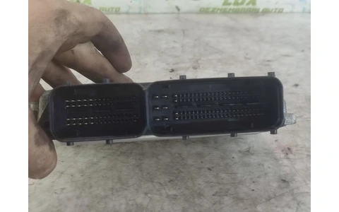 Calculator motor ECU 03l907309ae Volkswagen Passat CC 1 (facelift) (2012 - 2017) - imagine 3