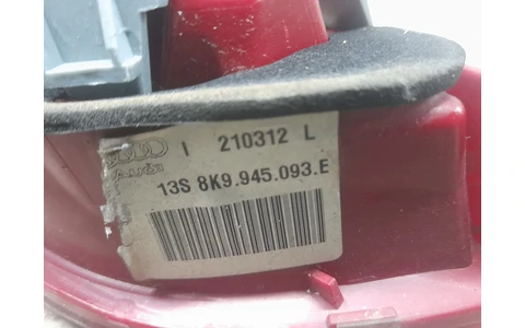 Stop stanga haion 8k9945093e Audi A4 B8/8K (facelift) (2011 - 2016) - imagine 3