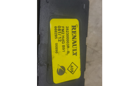 Amplificator antena 282300003r Renault Scenic 3 (2009 - 2012) - imagine 3