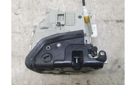 Broasca stanga spate 8x0839015e Audi A4 B9 (2015 - 2020) - imagine 2