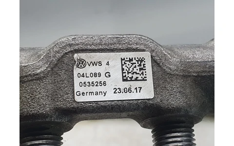 Rampa injectoare 04L089g Audi A4 B9 (2015 - 2020) - imagine 2