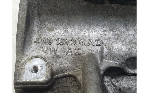 Suport motor 4m0199308ad Audi A4 B9 (2015 - 2020) - imagine 3