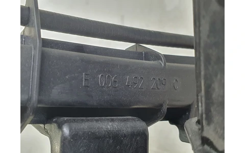 Rulou portbagaj e006492210c Audi A4 B9 (2015 - 2020) - imagine 4