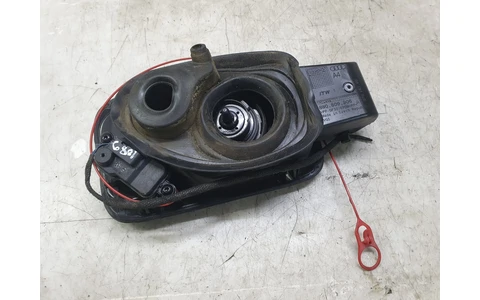 Usita rezervor 8w0809906 Audi A4 B9 (2015 - 2020) - imagine 2