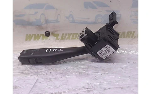 Maneta stergatoare 1k0953519A Volkswagen Golf 5 (2003 - 2009) - imagine 2