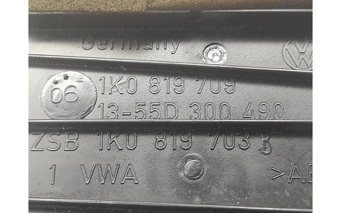 Grila ventilatie bord 1k0819709 Volkswagen Golf 5 (2003 - 2009) - imagine 3