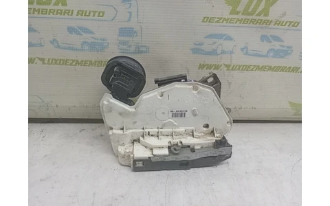 Broasca dreapta fata 5K48390168B Volkswagen Golf 6 (2008 - 2015) - imagine 2