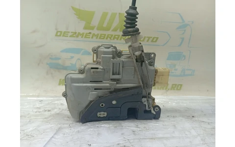 Broasca stanga fata 3c1837015a Volkswagen Passat B6 (2005 - 2010) - imagine 3