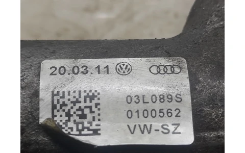 Rampa injectoare 03L089S Volkswagen Passat B7 (2010 - 2015) - imagine 3