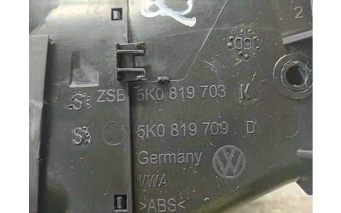 Grila ventilatie bord 5k0819703k Volkswagen Golf 6 (2008 - 2015) - imagine 3