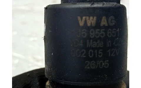 Pompa vas lichid parbriz 1J6955651 Volkswagen Touareg 1 (7L) (2002 - 2007) - imagine 3