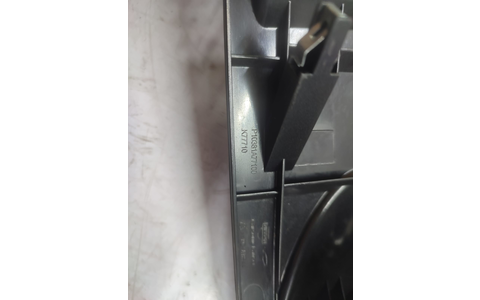 Grila ventilatie bord p10381a77100 Nissan Qashqai 2 J11 (2013 - 2020) - imagine 2