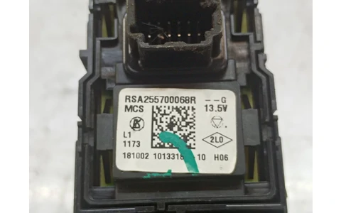 Panou butoane rsa255700068r Renault Captur 1 (facelift) (2017 - 2019) - imagine 2