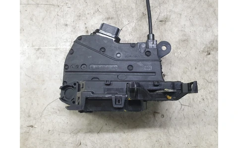 Broasca dreapta spate 805027072r Renault Captur 1 (facelift) (2017 - 2019) - imagine 4